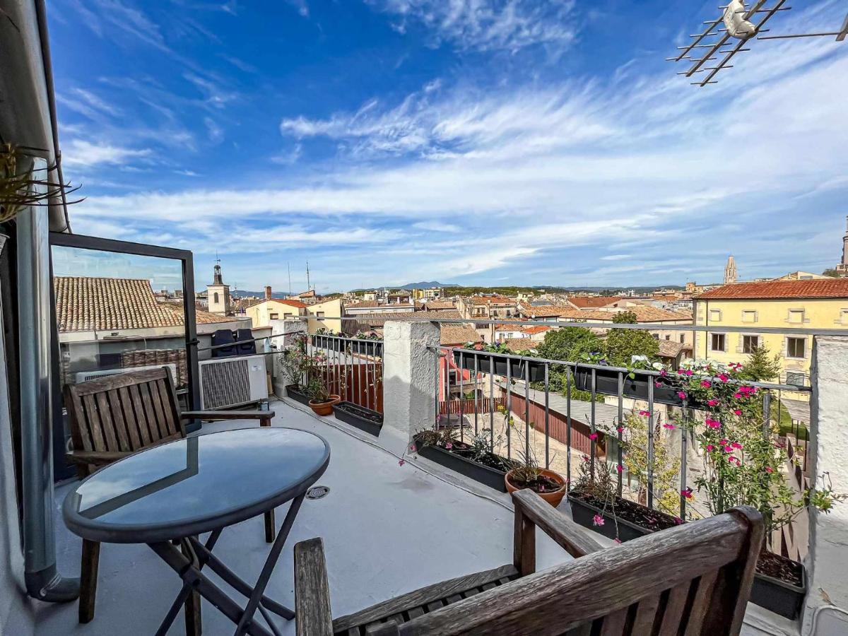 Romantic Duplex With Terrace And Great Views Girona Eksteriør billede