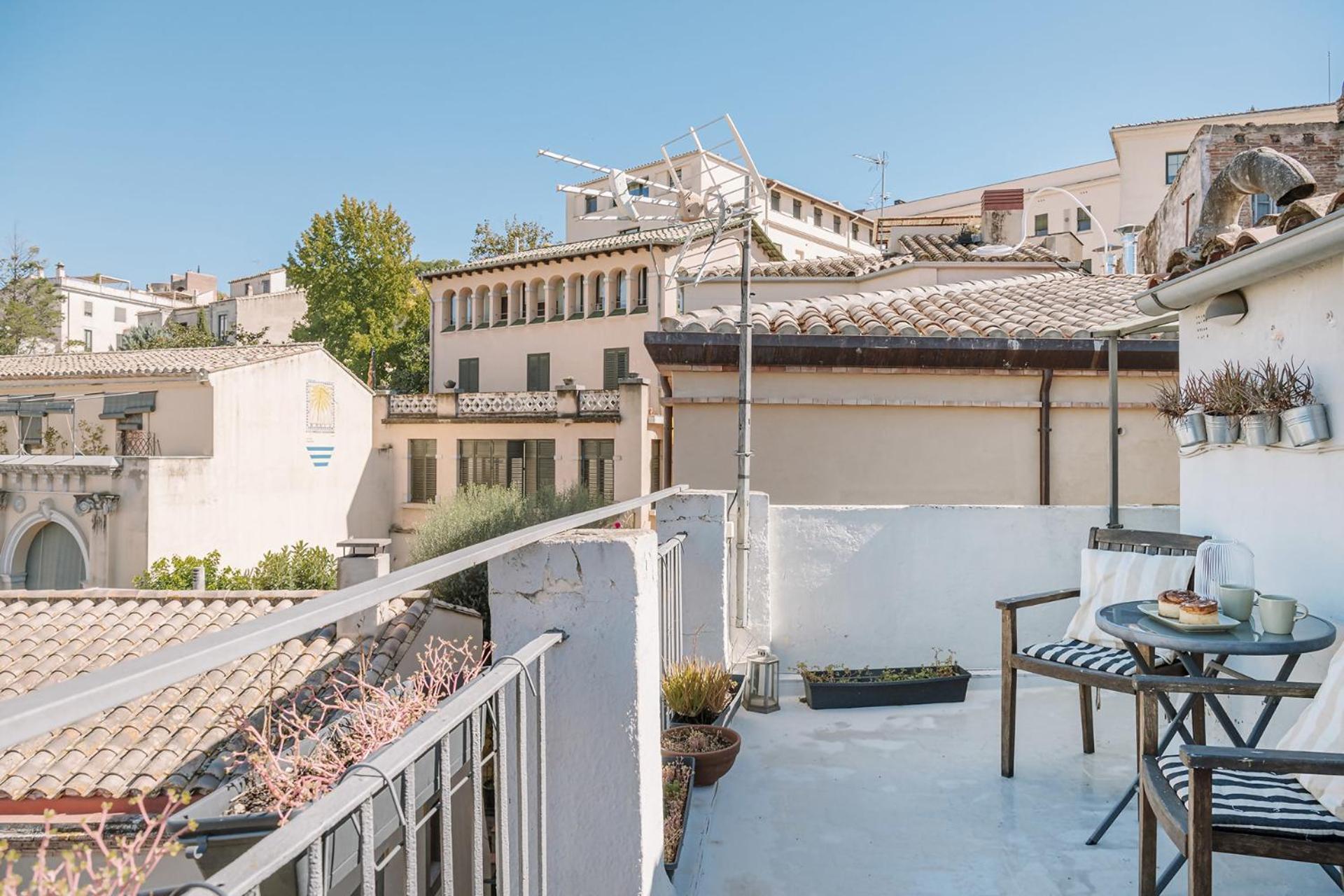 Romantic Duplex With Terrace And Great Views Girona Eksteriør billede