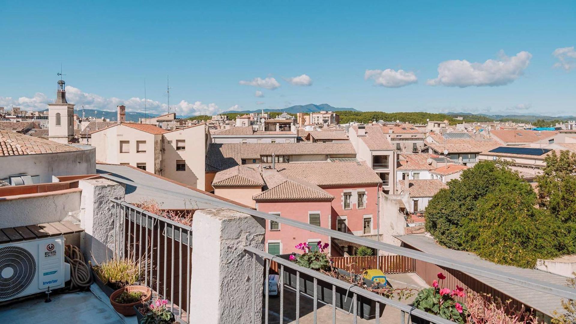 Romantic Duplex With Terrace And Great Views Girona Værelse billede